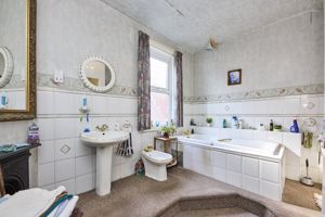 Photo 11- click for photo gallery